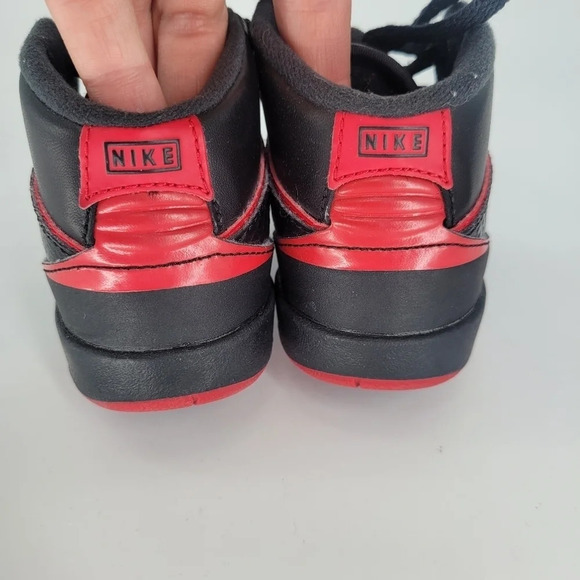 Nike air jordan infant baby retro black red sneakers shoes size 6 - Picture 4 of 8